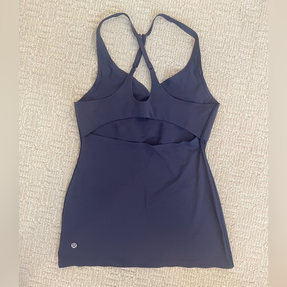 🏷️Lululemon Define Tank Top Cadet Blue Open Back
Adjustable Straps Size 8 - Picture 2 of 5